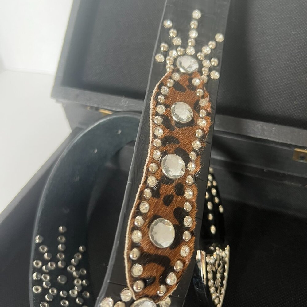 Women`s Belt - Picture 10 of 11